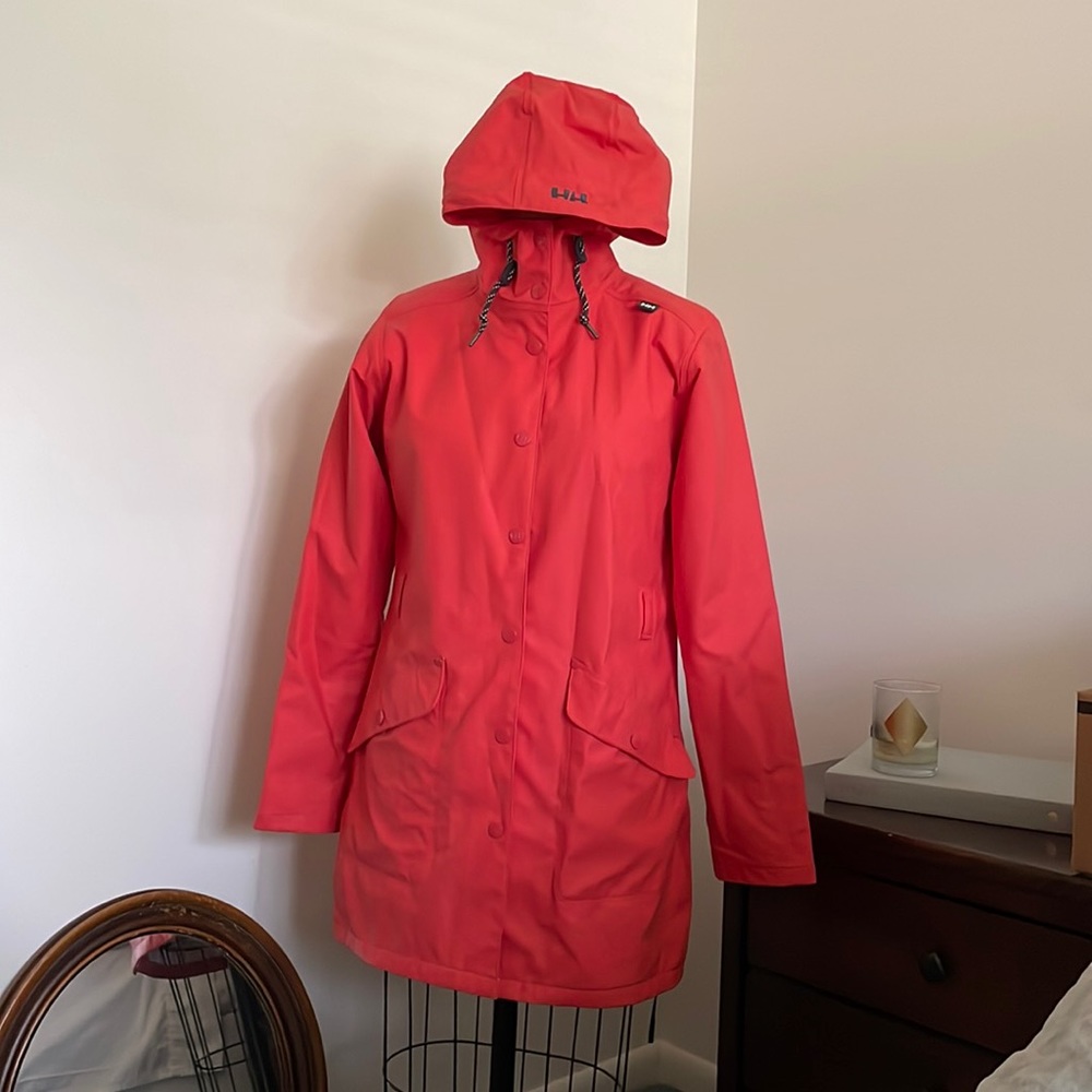 Helly Hansen Red Raincoat | Size Medium